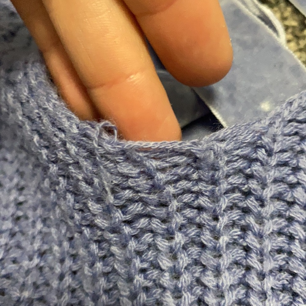 Open back sweater - Picture 2 of 5